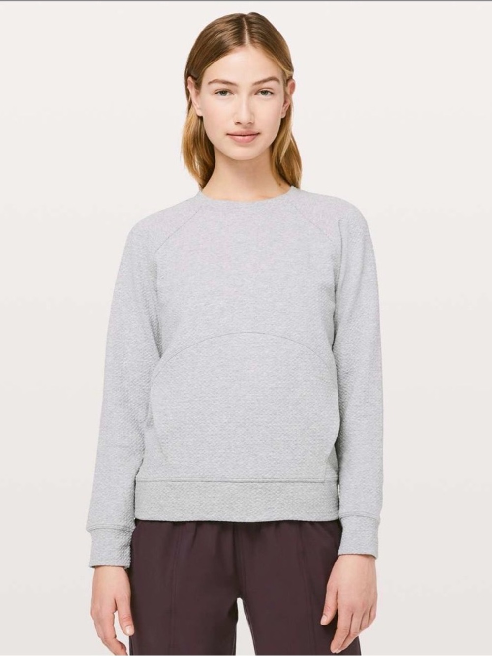 Lululemon Catch A Moment Crew
Heathered Core Light Grey